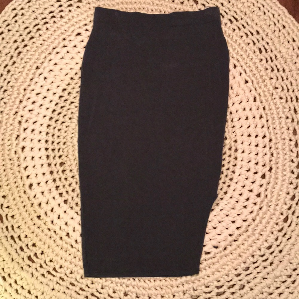 Bogo🛍 Jersey Knit Skirt!